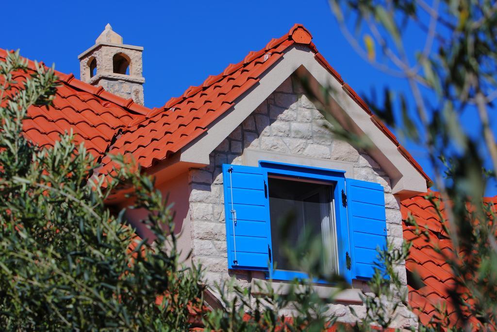 Holiday Home Olea - Sun, Sea, Sport & Comfort Splitska Exterior foto